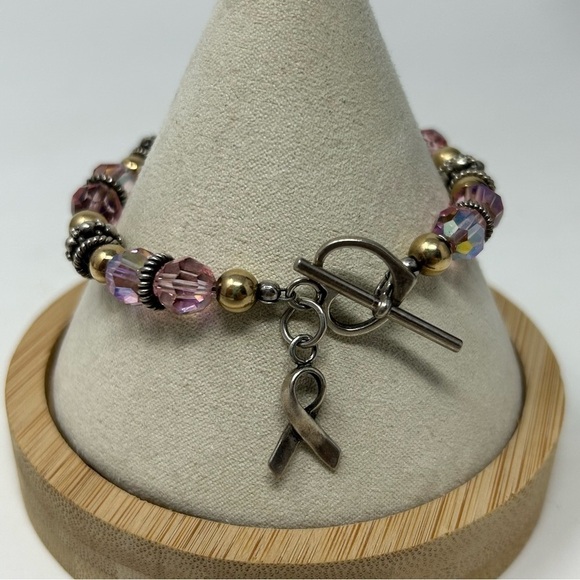 925 Sterling Silver Breast Cancer Survivor Ribbon Charm Pink Beaded Bracelet - Picture 1 of 8